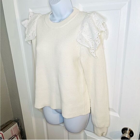 LILLA P Eyelet Ruffle Shoulder Trimmed Crew Neck Ribbed Sweater White Size L - Picture 6 of 11